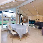 Three-Bedroom Holiday home in Asnæs 1 Feriehus *