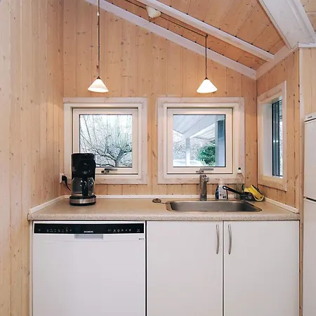 7 Person In Asnaes-by Traum Asnæs