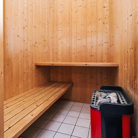 7 Person In Asnaes-by Traum 펜션